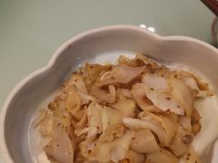 -壹零贰小馆(桂城石啃店)