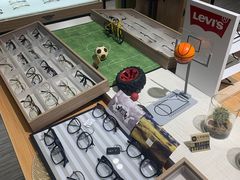 -无界眼镜MaxLess(滨江星光大道店)