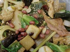 咸鲜香锅-拿渡麻辣香锅(世茂广场·工三店)