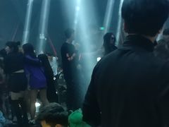 -梁记特色桂林米粉