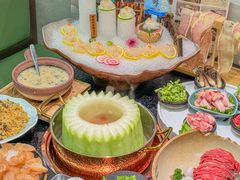 -得意咚瓜·顺德鱼生·冬瓜火锅(深圳首店)