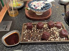 -三出山火锅(南京万象天地店)