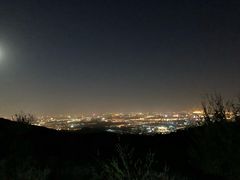 -鬼笑石后山停车场