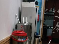 -老前童小吃(北明程路店)