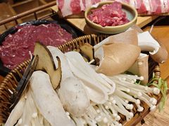 -黔诚多彩火锅(甲秀楼店)