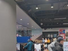 -迪卡侬(环球港店)