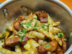 -鸿星花园酒家(银亿家园店)