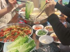 -乡土黄·鲜牛肉火锅·小龙虾(兴业街店)