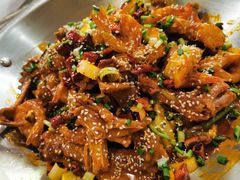 -张大师鸭爪爪特色干锅(南湖店)