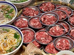 -云阿蛮云南生烫牛肉米线(奉贤路店)