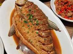 -艳阳天·非遗楚菜(武汉客厅店)