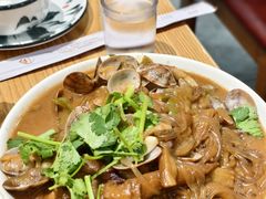 蚬子炖茄子-方城小吃店