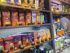 零售区-星巴克臻选(中山石岐大信新都汇店)