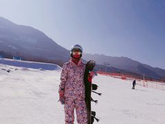 -鳌山滑雪度假区