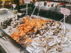 -飨食汇全日制餐厅·昆山皇冠假日酒店(九方店)