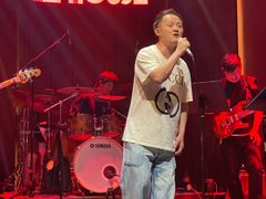 -TZ House音乐现场(来福士中心店)