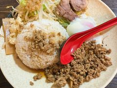 -拉面莊夢語＆中华料理八椿