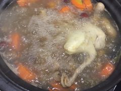 乳鸽煲-时利和美食(东方广场店)