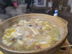 -威邵鸡煲(西华路总店)
