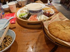 -怪噜范·老贵阳街头名小吃(鸿通城店)