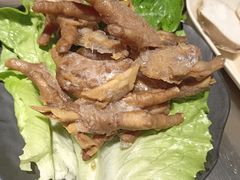 -冰冰龙虾·江湖菜·花园江景餐厅