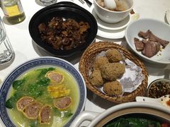 -黔蘑菇四季餐厅(观山湖店)