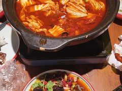 -老闵田螺馆·南昌市井菜·特色小吃(总店)