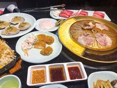 -猪啊牛呀羊啊铜盘烤肉(正大广场店)