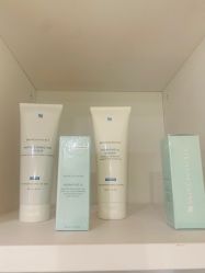 -JNK皮肤管理中心