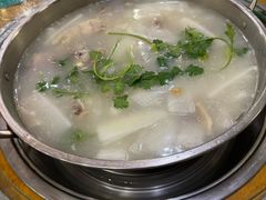 -黎老幺光雾山黄羊汤锅