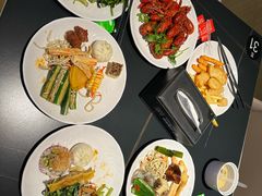 -涨巢·潮玩水疗局