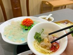 -官塘陈记鱼生·潮汕砂锅粥·牛肉火锅(潮枫路总店)