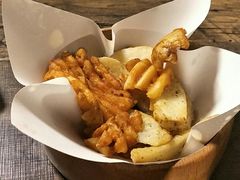 薯条拼-HIGH FIVE哈福手工汉堡(桂林路店)