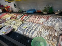 -健跳小海鲜(人民路店)