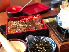 自制活鳗鱼盖饭-鳗鱼家·深夜食堂(军博店)