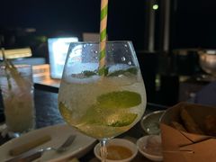 -瑰丽酒店·海吧·天际下午茶·现场DJ·天台酒吧