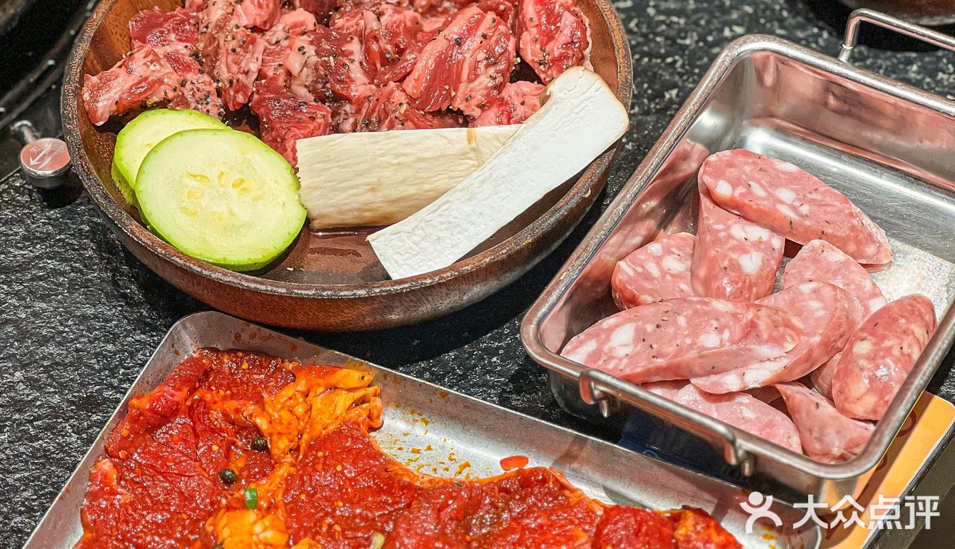 广州蚂蚁洞｜一秒穿越到韩剧的烤肉店！