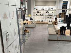 -hotwind热风(重庆悦荟店)