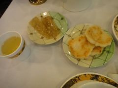 墨鱼饼&马蹄卷-金城大酒店-中餐厅(汾江中路店)