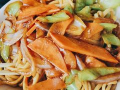 -正宗胖子抻面馆(岭东路店)