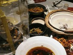 -湖庭壹品鸭王·传统北京烤鸭·别墅私房菜·庭院宵夜(江宁店)