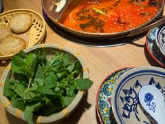 -洱火云南酸菜牛肉火锅(石景山当代商城店)