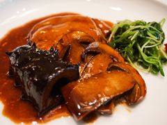 牛肝菌烧鮰鱼肚辽参-荣府宴(南阳路店)