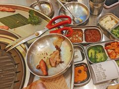 -哈哈碳都·牛肋条无限自助烤肉(宝龙店)