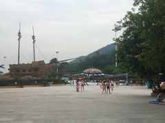 -汤山欢乐水世界