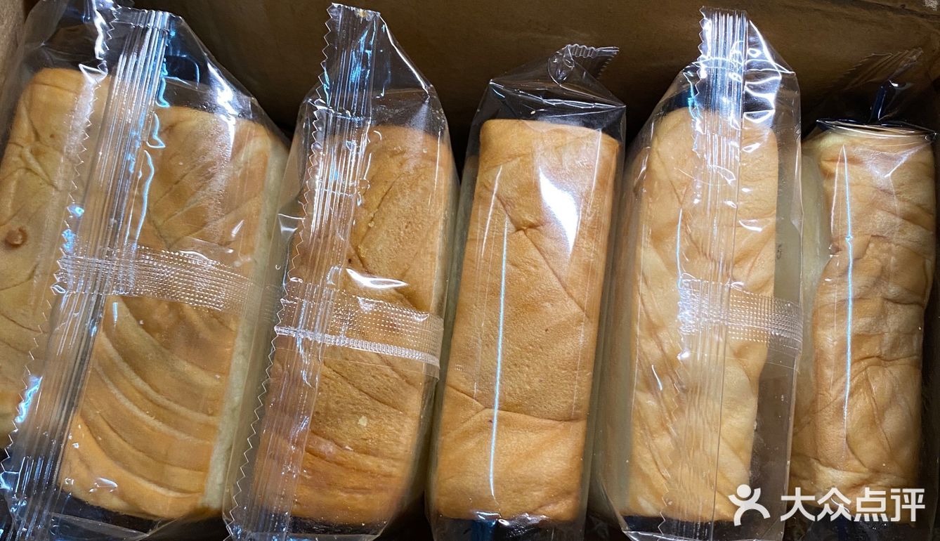 和板砖一样厚的吐司🍞据说是爸爸糖平替