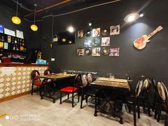 -麻屋手抓海鲜(防城港总店)