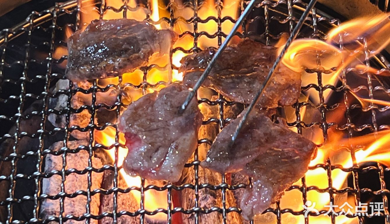 横为三，竖为川—不愧是人气王的烤肉店！