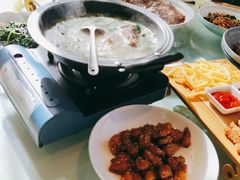 -松沪名灶·豆浆鱼头·新上海菜(飞航吾悦广场店)