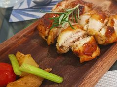 -春树下·树屋花房西餐厅(罍街AS1980店)